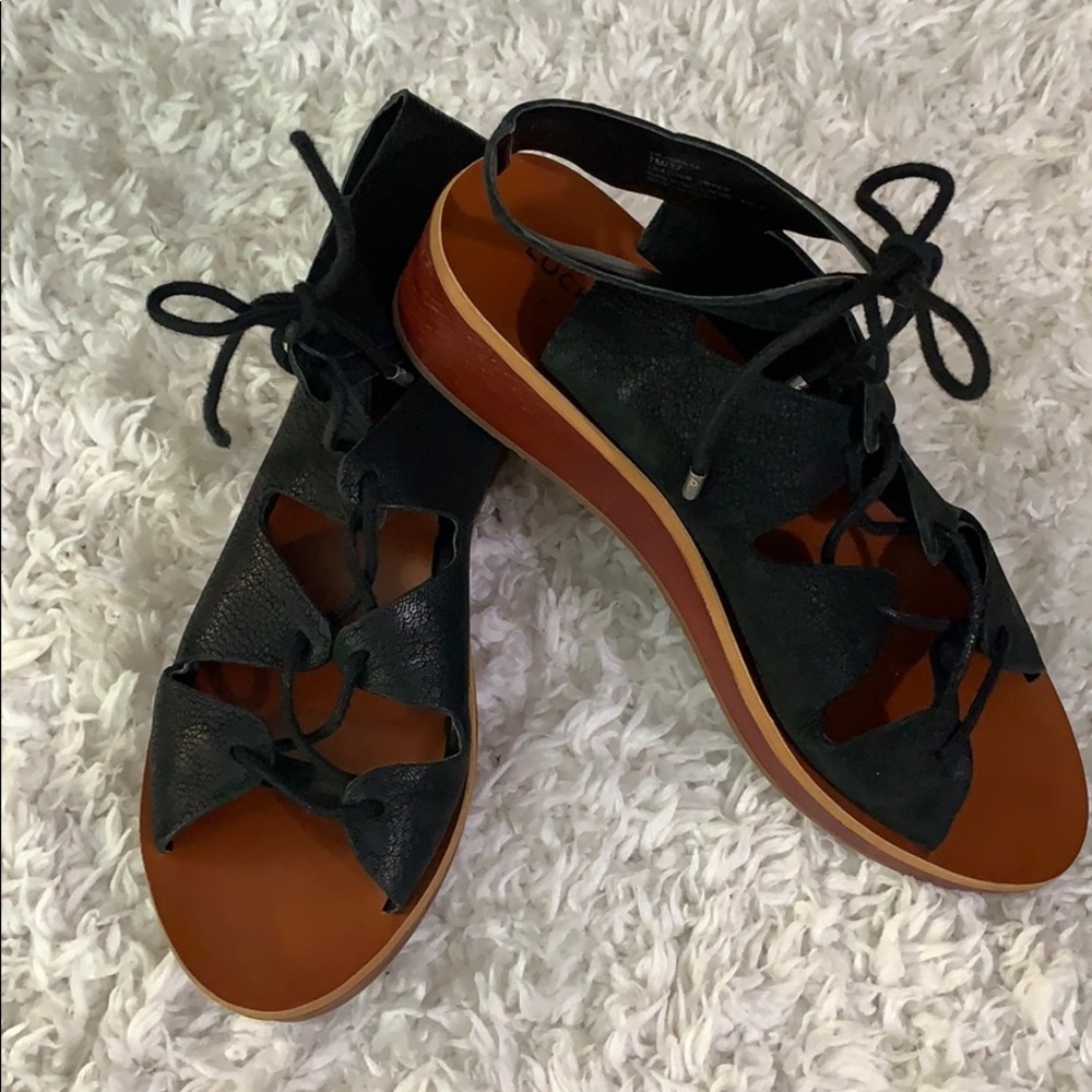 Lucky Brand Hipsta leather wedge lace-up s…